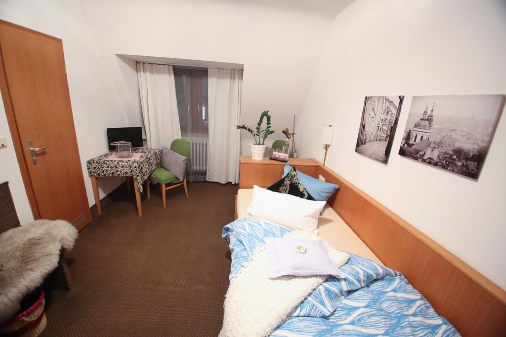 Hotel Barbarossa Garni Würzburg Dış mekan fotoğraf