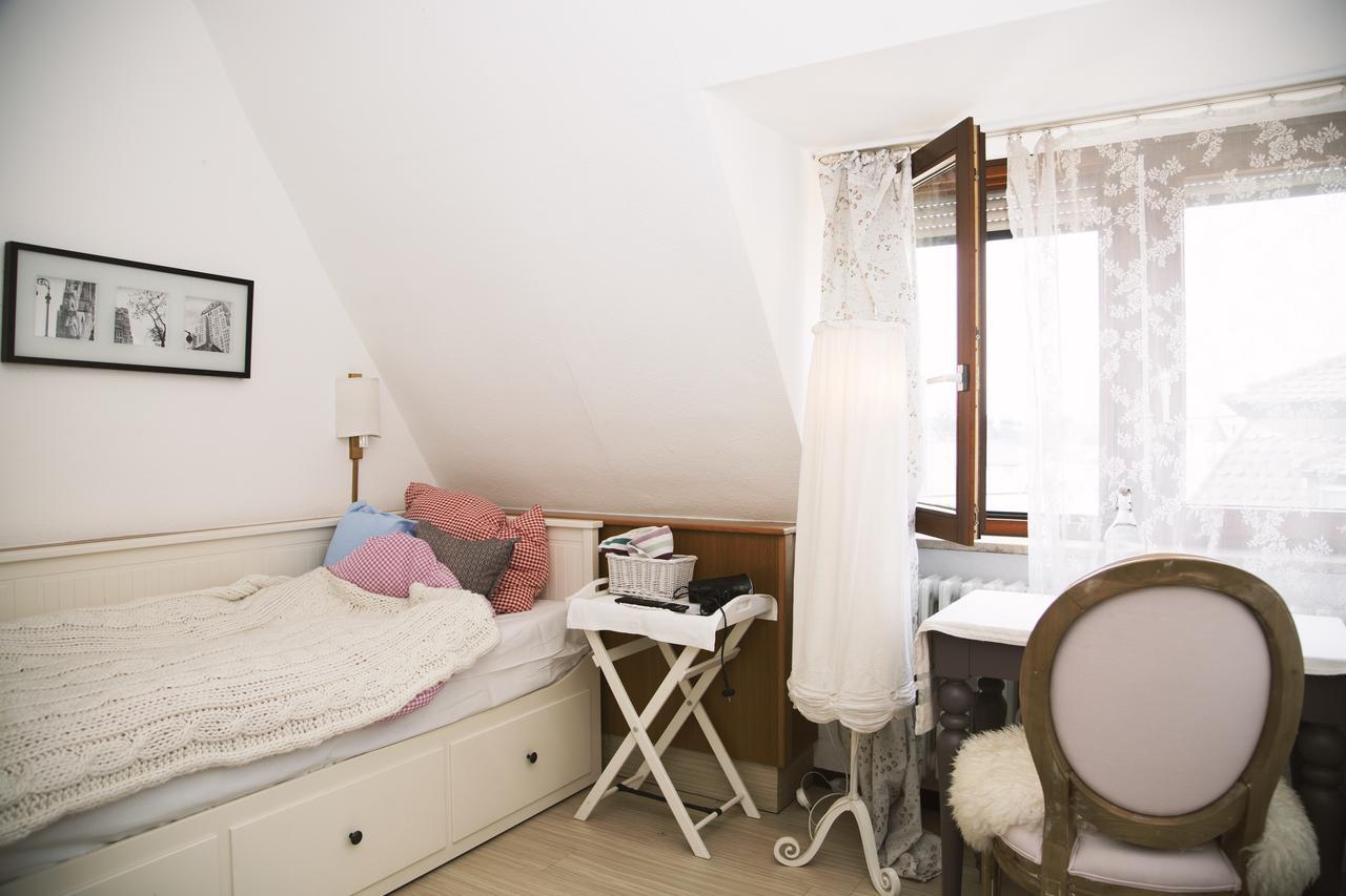 Hotel Barbarossa Garni Würzburg Dış mekan fotoğraf